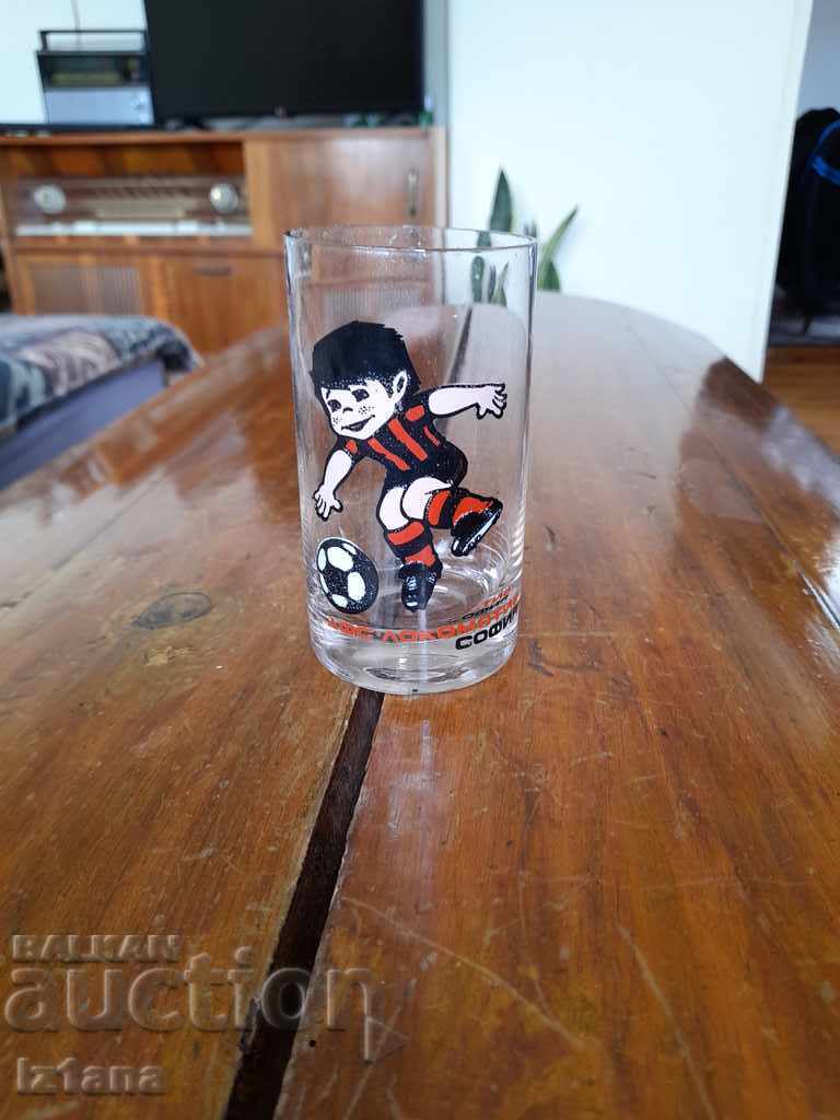 Παλιό κύπελλο ΔΦΣ Λοκομοτίβ Σόφιας Παλιό κύπελλο ΔΦΣ Λοκομοτίβ Σόφιας