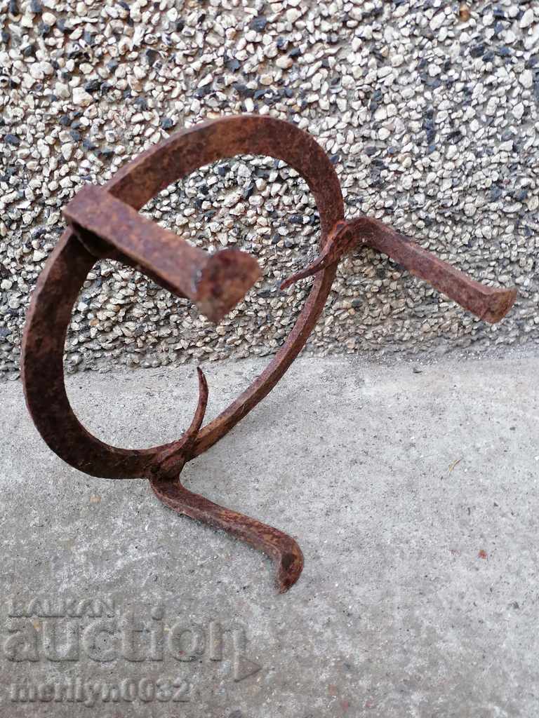 Auction Old forged wrought iron, wrought iron, primitive Auction Old forged wrought iron, wrought iron, primitive