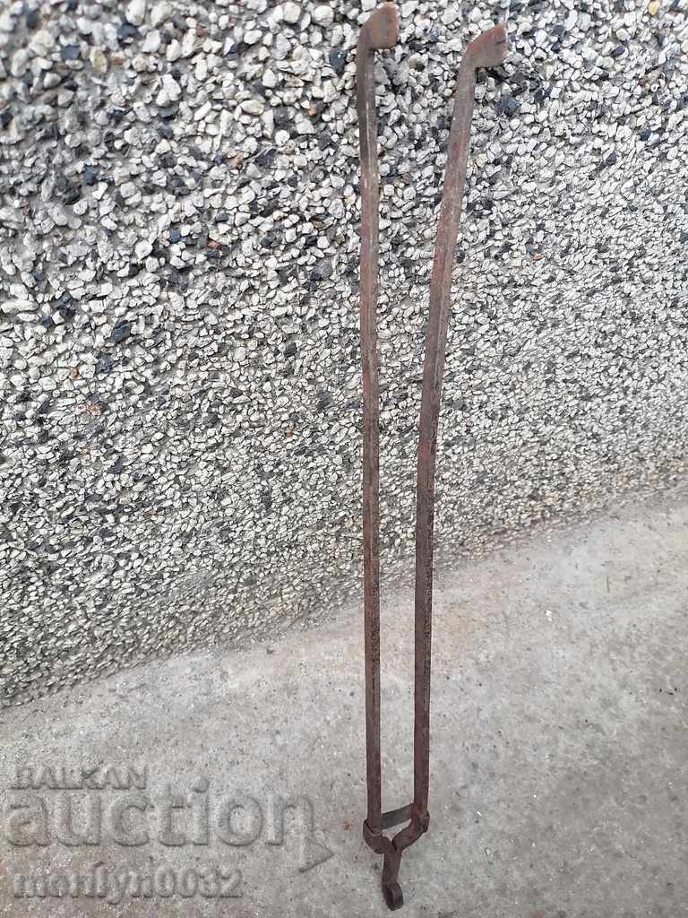 Δημοπρασία Παλιά dilaf, πολτό, σφυρήλατο σίδερο για ένα φούρνο Δημοπρασία Παλιά dilaf, πολτό, σφυρήλατο σίδερο για ένα φούρνο