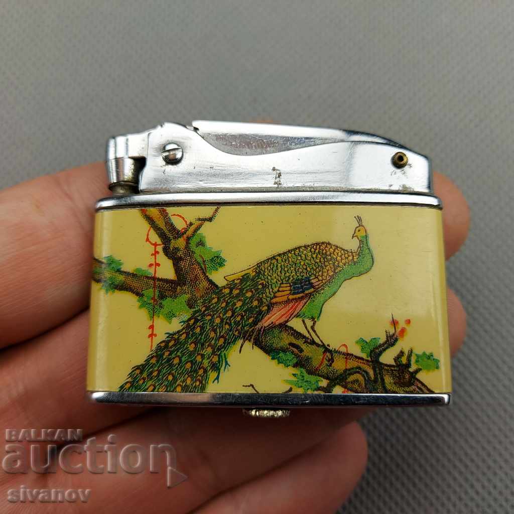 Interesting Old Metal Gasoline Lighter B0121 Interesting Old Metal Gasoline Lighter B0121