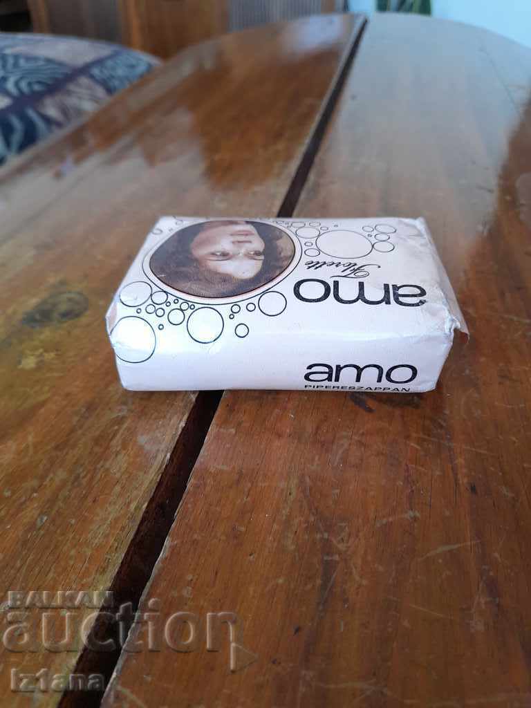 Delivery of Old AMO Florette soap Delivery of Old AMO Florette soap