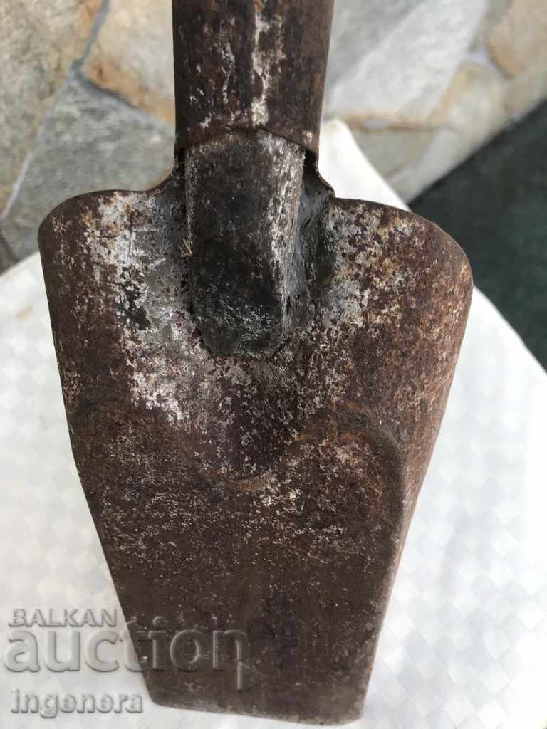 SMALL SHOVEL / COAL SHOVEL / HEATING - OLD HEALTHY - 6 SMALL SHOVEL / COAL SHOVEL / HEATING - OLD HEALTHY - 6