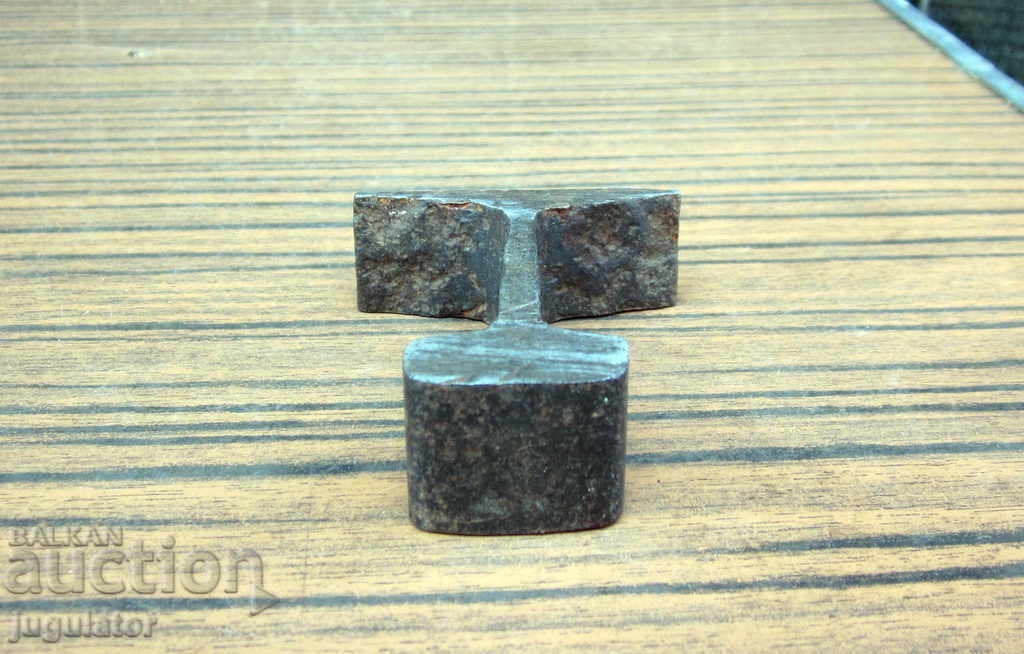 Auction old jeweller's watchmaker's small anvil Auction old jeweller's watchmaker's small anvil