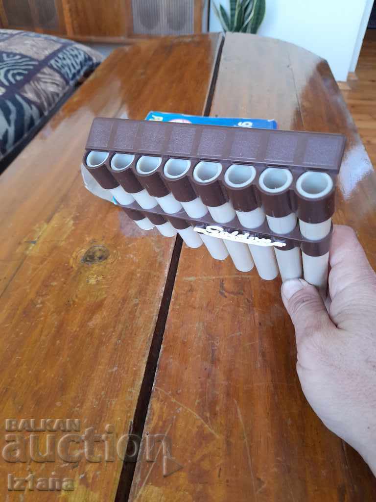 Delivery of Old Goldon Children's Panflute