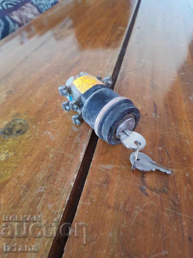 Old secret button, switch BT 502 Old secret button, switch BT 502