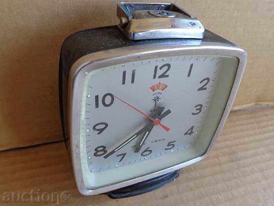 An old Chinese clock, an alarm clock - the 80's of the twentieth century with price 23.00 BGN | € 11.76 An old Chinese clock, an alarm clock - the 80's of the twentieth century with price 23.00 BGN | € 11.76