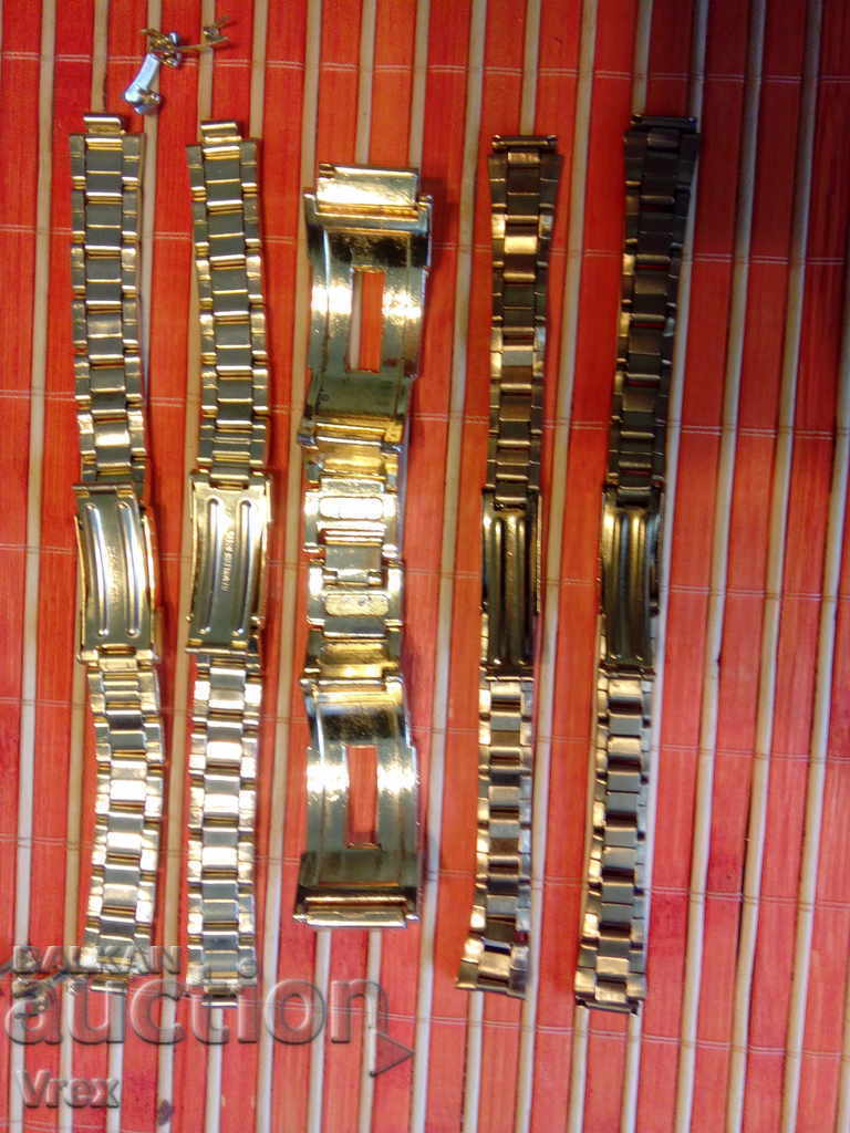 Delivery of Chains - new yellow Delivery of Chains - new yellow