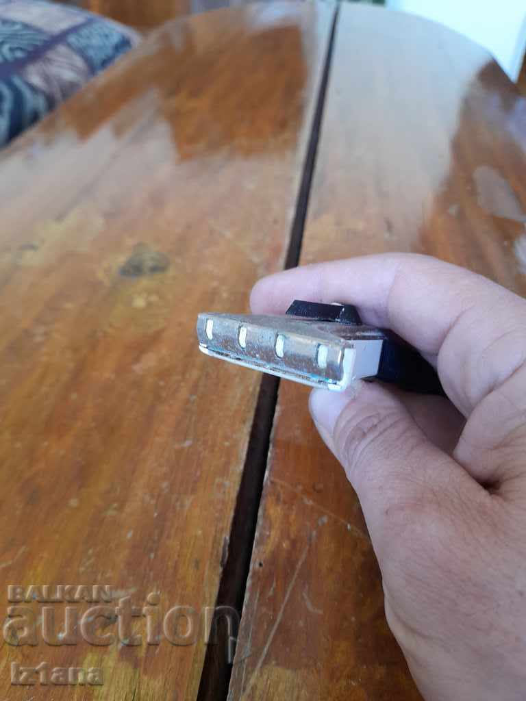 Old Gillette Techmatic razor - 6 Old Gillette Techmatic razor - 6