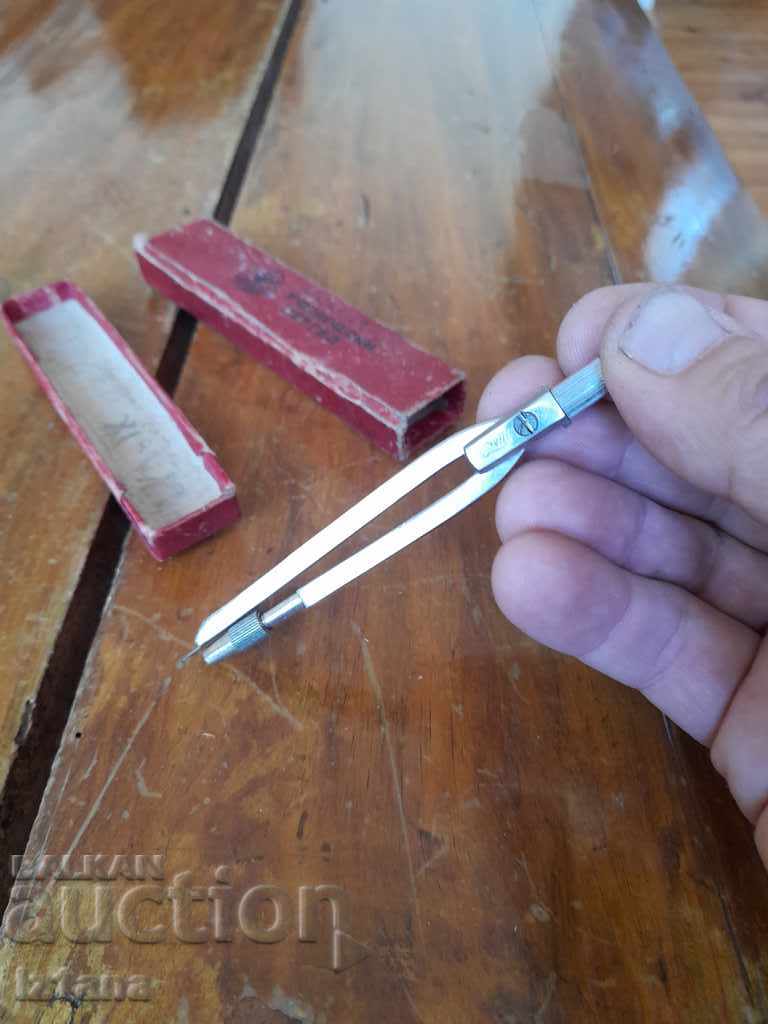 Delivery of Old compass Uchtechprom Delivery of Old compass Uchtechprom