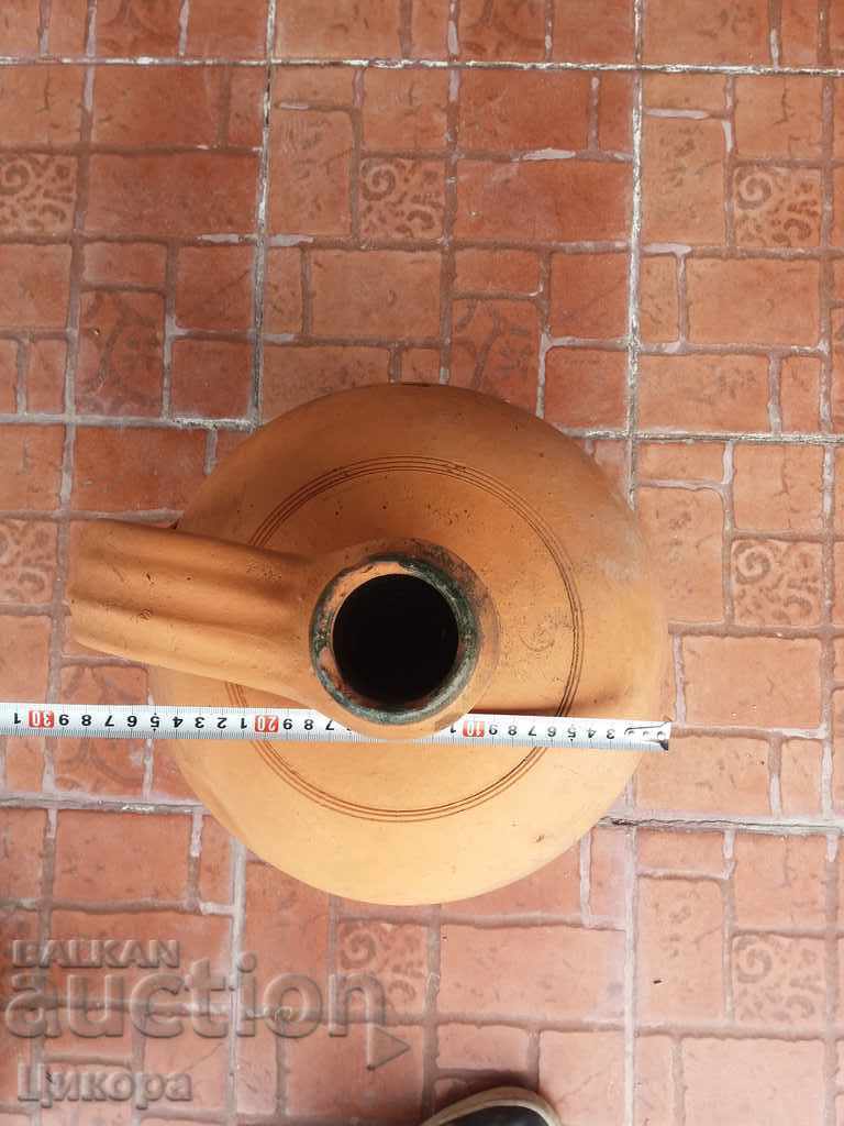 Auction OLD LARGE CLAY JAR Auction OLD LARGE CLAY JAR