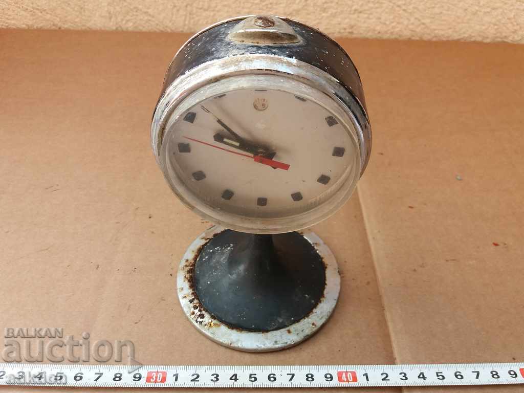 Доставка на СТАР НАСТОЛЕН ЧАСОВНИК Доставка на СТАР НАСТОЛЕН ЧАСОВНИК