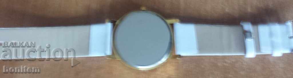 Аукцион Часовник дамски Аукцион Часовник дамски