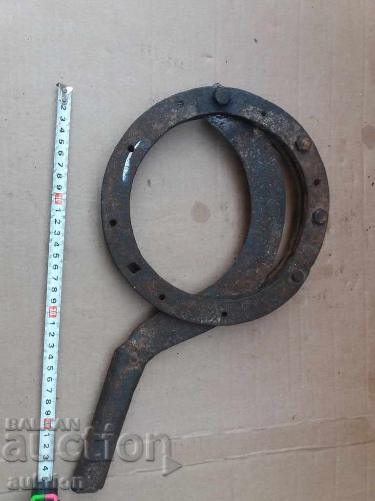 OLD REVIVAL WORKING GUILOTINE - 7 OLD REVIVAL WORKING GUILOTINE - 7