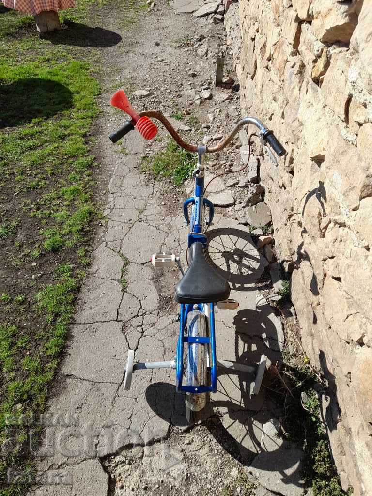 Delivery of Wheel, bicycle Dude
