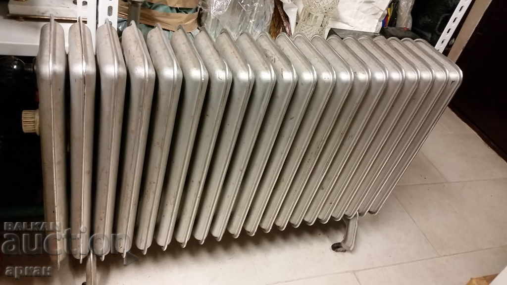 Delivery of electric stove -oil radiator 1975..works Delivery of electric stove -oil radiator 1975..works