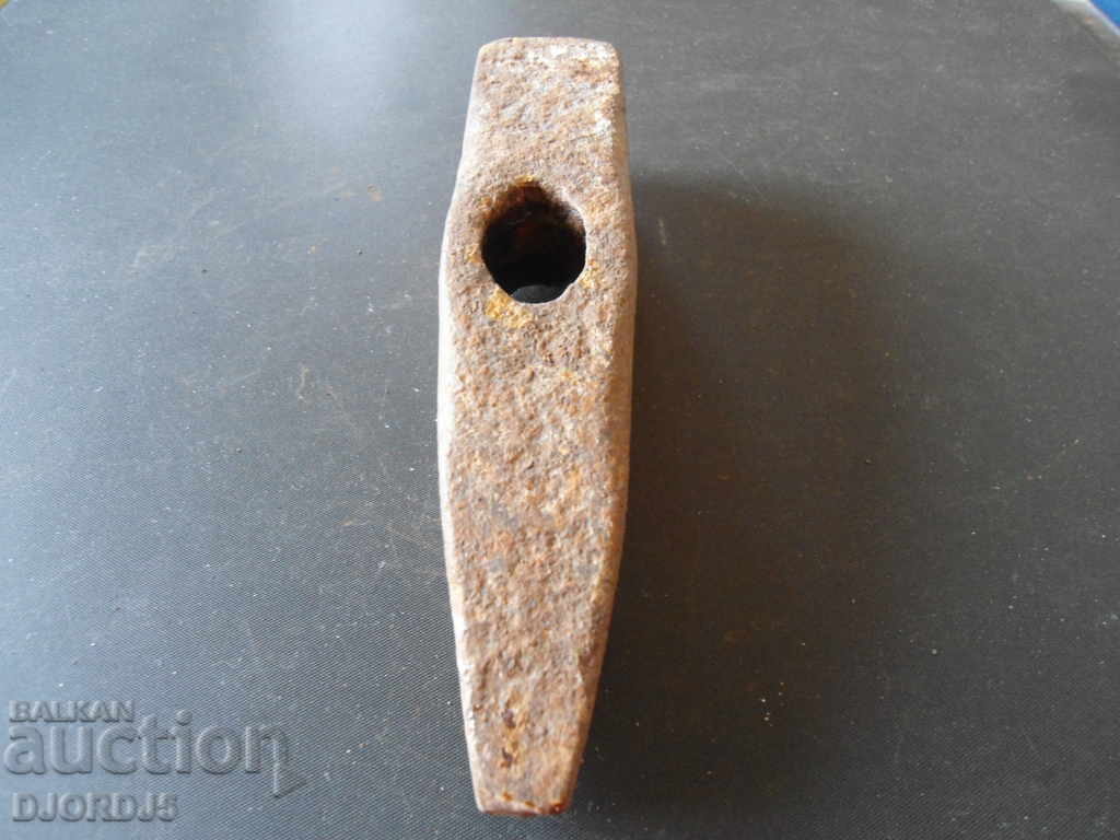 Auction Old specialized hammer Auction Old specialized hammer