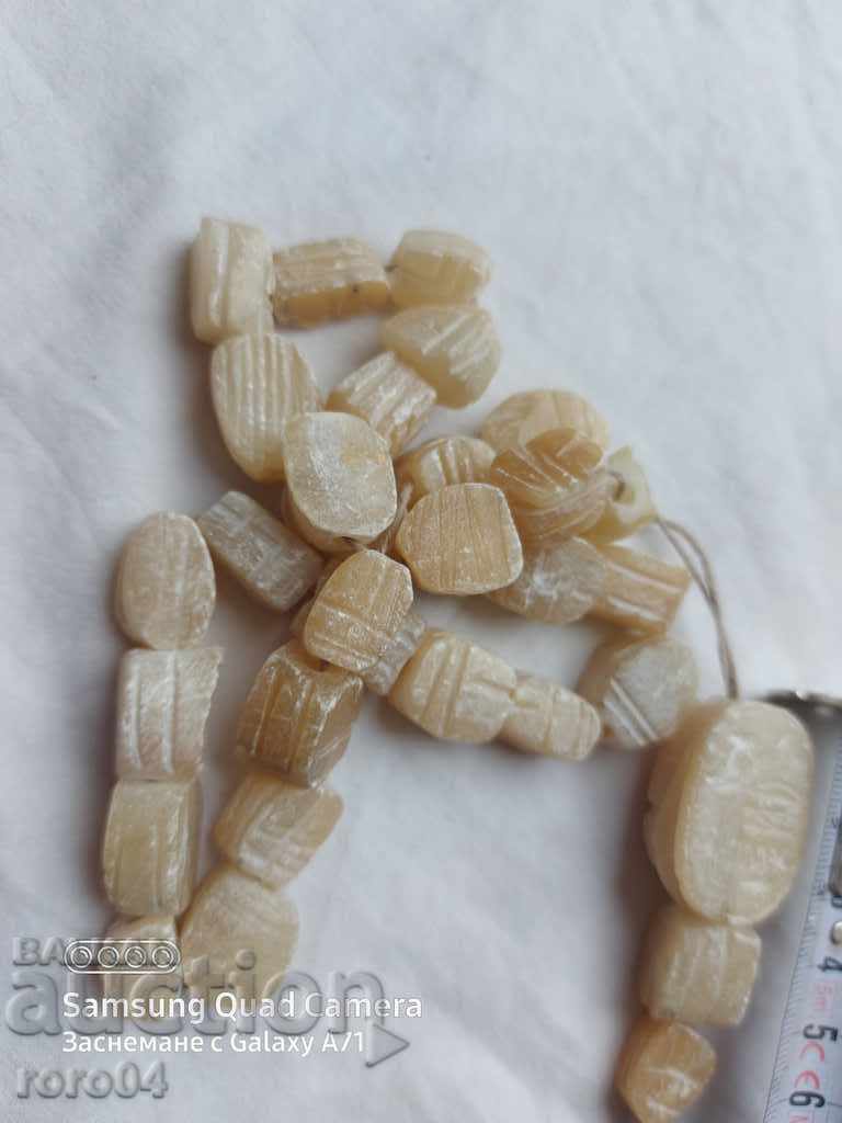 BROKEN - 6 BROKEN - 6