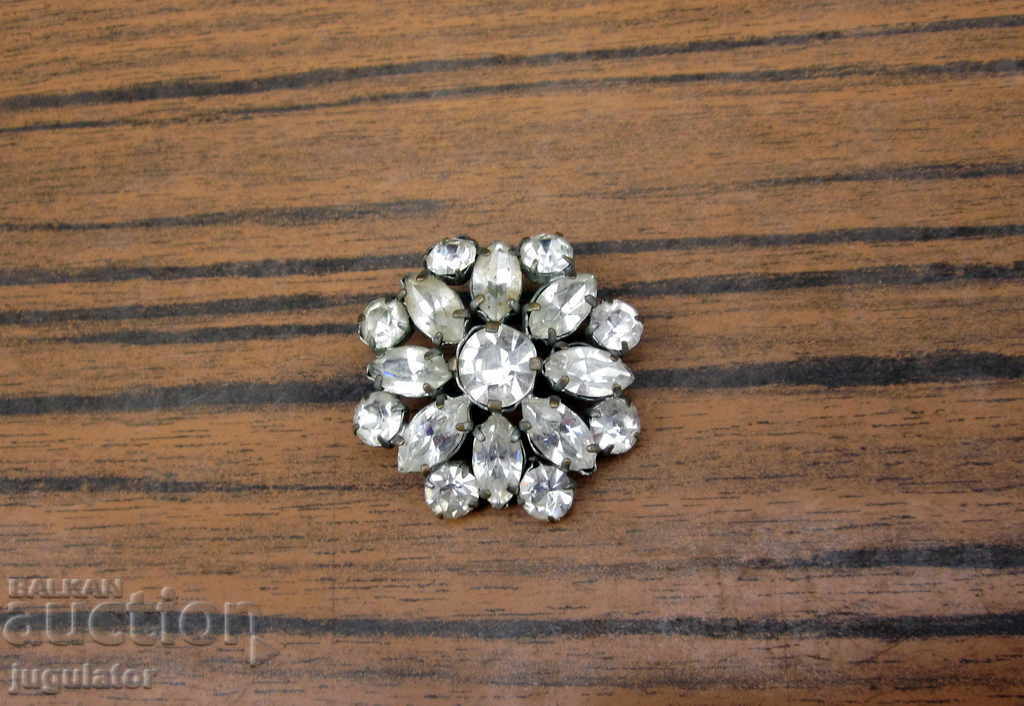 original old brooch jewelry with stones with price 20.00 BGN | € 10.23 original old brooch jewelry with stones with price 20.00 BGN | € 10.23