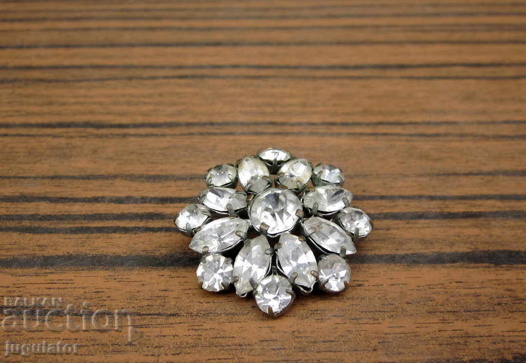 Auction original old brooch jewelry with stones Auction original old brooch jewelry with stones