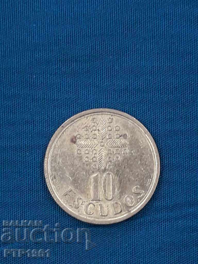 10 escudos
