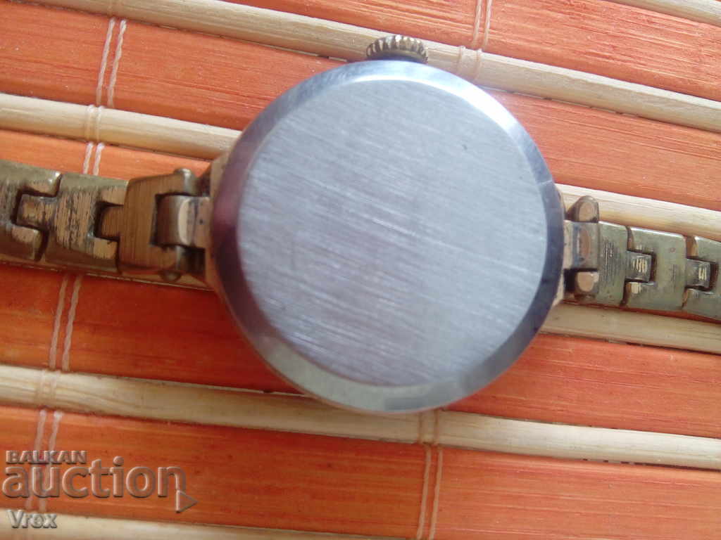 Gold-plated LUCH /LUCH watch with price 45.00 BGN | € 23.01