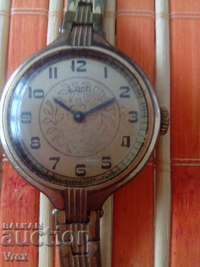 Επιχρυσωμένο ρολόι LUCH /LUCH