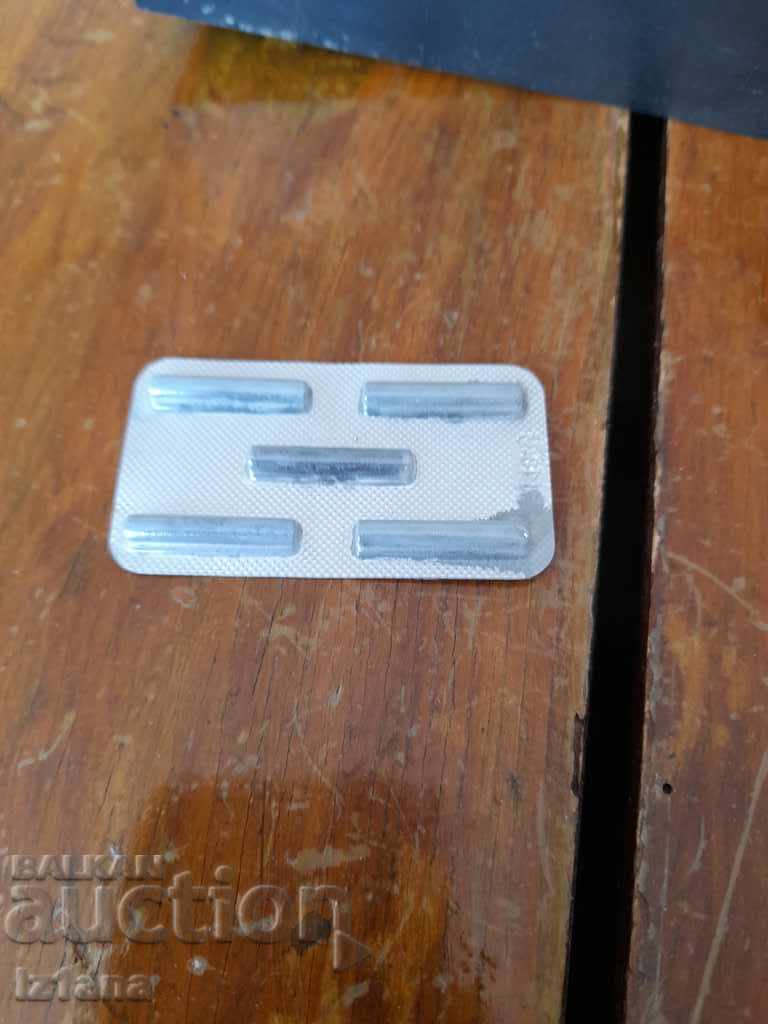 Brichetă veche cu sobă mecanică - 7 Brichetă veche cu sobă mecanică - 7