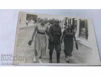 Photo Herzegovina Officer with two women on a walk 1937