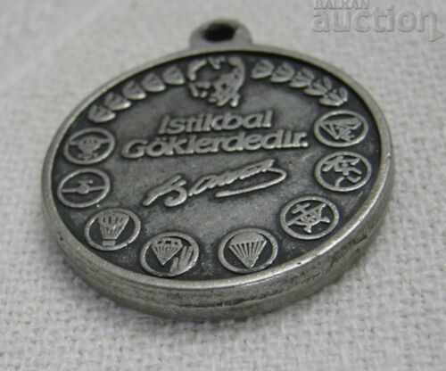 Delivery of THK TURKISH AERONAUTICAL ASSOCIATION TURKEY MEDAL BADGE Delivery of THK TURKISH AERONAUTICAL ASSOCIATION TURKEY MEDAL BADGE