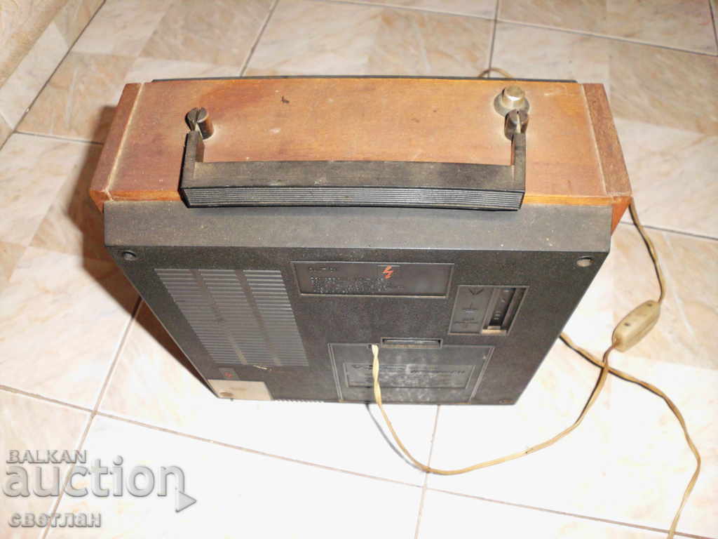 RADIO MERIDIAN with price 95.00 BGN | € 48.57 RADIO MERIDIAN with price 95.00 BGN | € 48.57