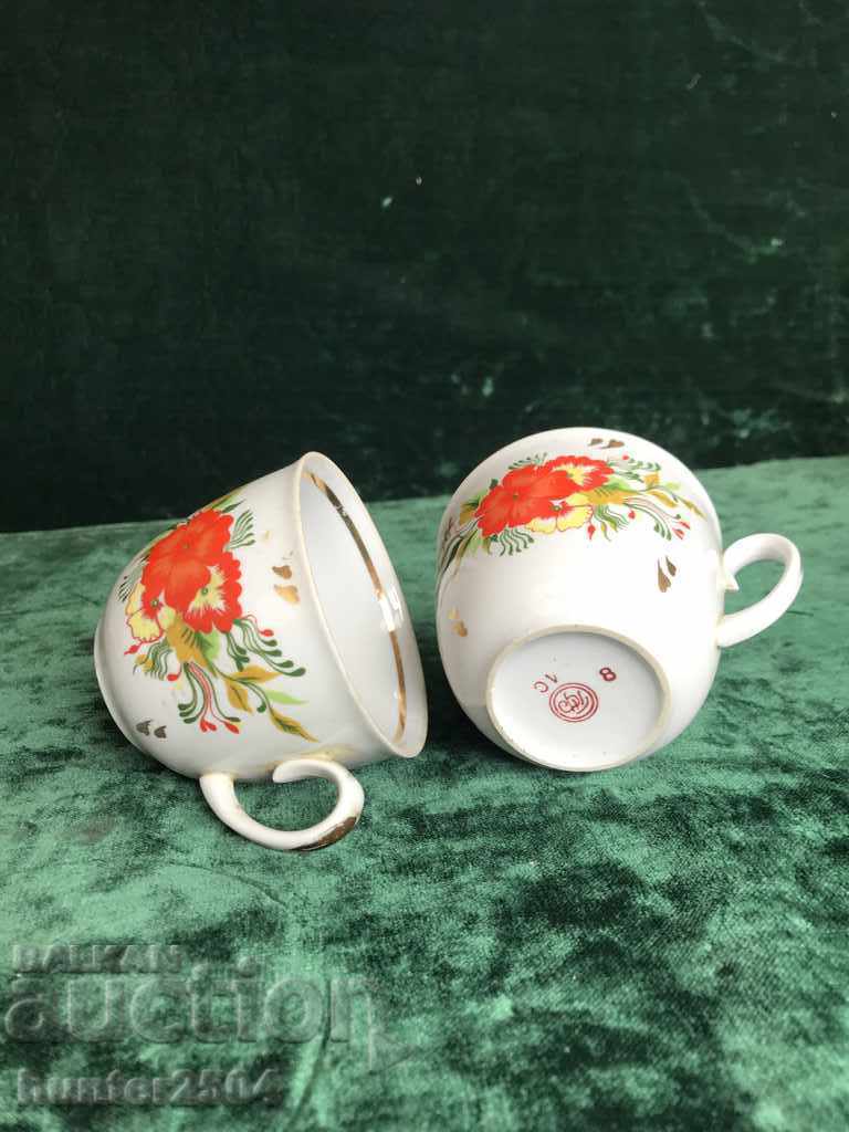 Painted cups, height 6.5 cm and jug 15 cm with price 29.95 BGN | € 15.31