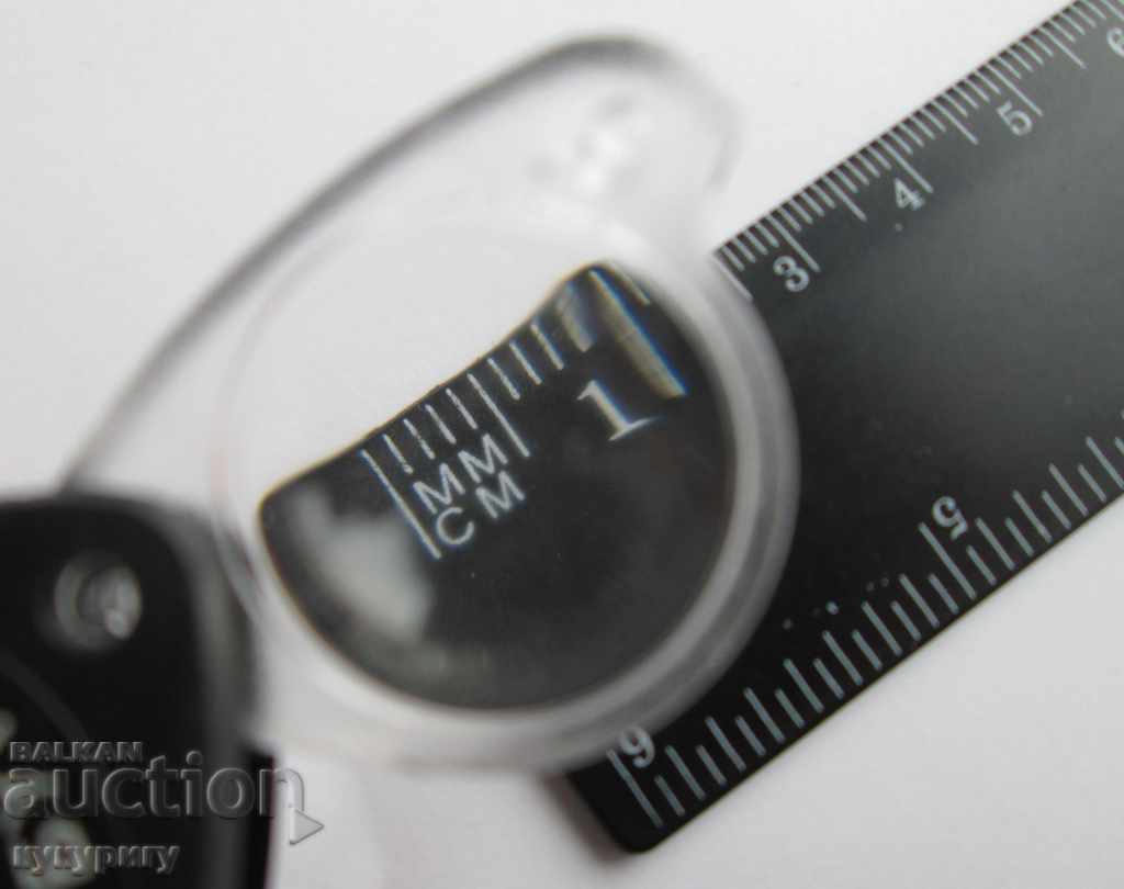 Delivery of Old Russian Soc. keychain with magnifying glass 4x USSR unused Delivery of Old Russian Soc. keychain with magnifying glass 4x USSR unused