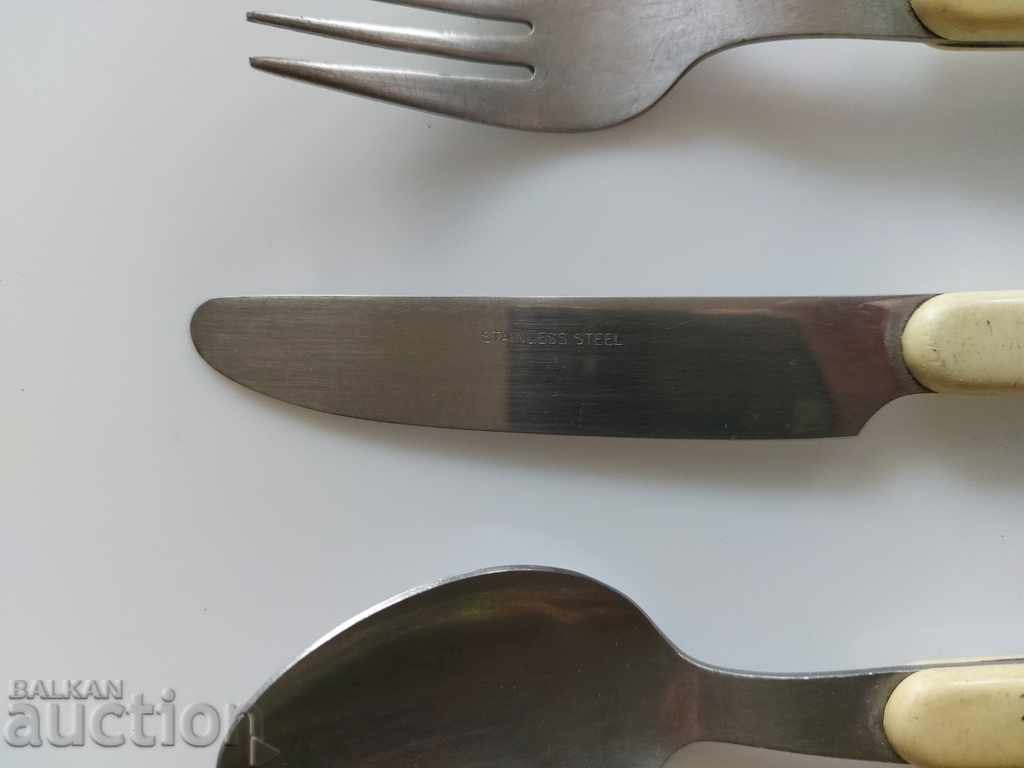 FEEDING FORK SPOON KNIFE with price 5.00 BGN | € 2.56 FEEDING FORK SPOON KNIFE with price 5.00 BGN | € 2.56