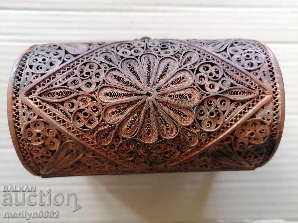 Delivery of Metal jewelry box copper filigree craftsmanship Delivery of Metal jewelry box copper filigree craftsmanship