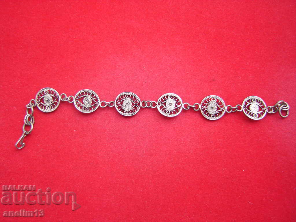 Доставка на СТАРА ПОСРЕБРЕНА ГРИВНА ФИЛИГРАН Доставка на СТАРА ПОСРЕБРЕНА ГРИВНА ФИЛИГРАН