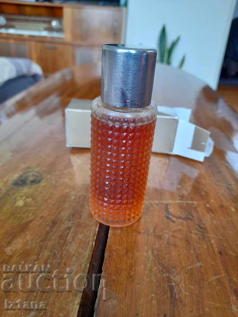 Old perfume D - 5 Old perfume D - 5