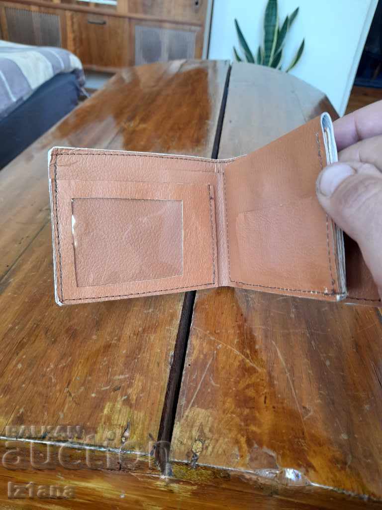 Auction  Old wallet, NIHFI purse
