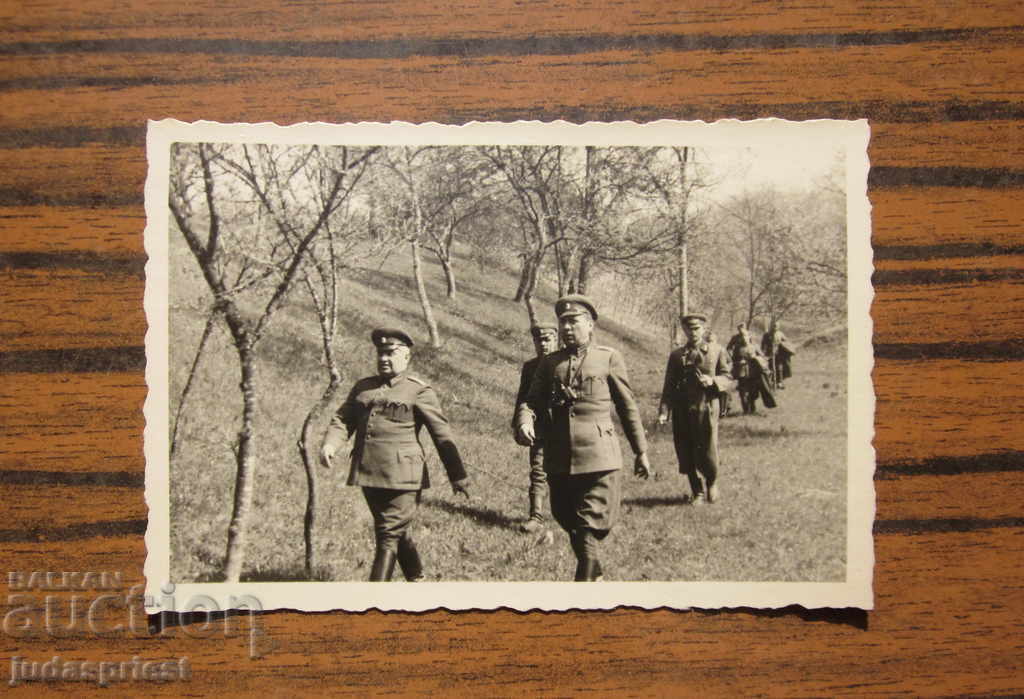 Kingdom of Bulgaria photo of Bulgarian Royal Generals and pilot with price 20.00 BGN | € 10.23