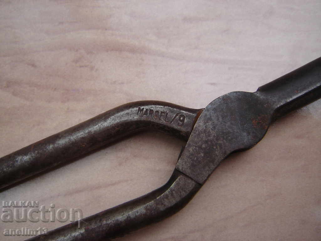 OLD HAIR CUTTER MARCEL with price 20.00 BGN | € 10.23 OLD HAIR CUTTER MARCEL with price 20.00 BGN | € 10.23