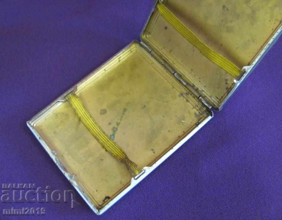 Auction World War II Soldier Tobacco Germany Auction World War II Soldier Tobacco Germany