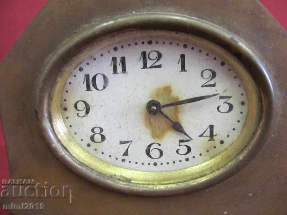 19th century Desktop Clock, gilded bronze and volcanic with price 280.00 BGN | € 143.16