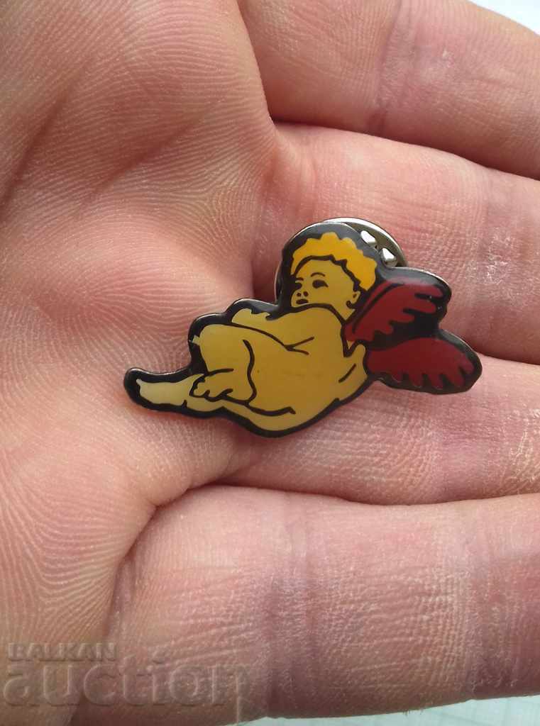 Auction  10143 Badge - Angel musician - clip