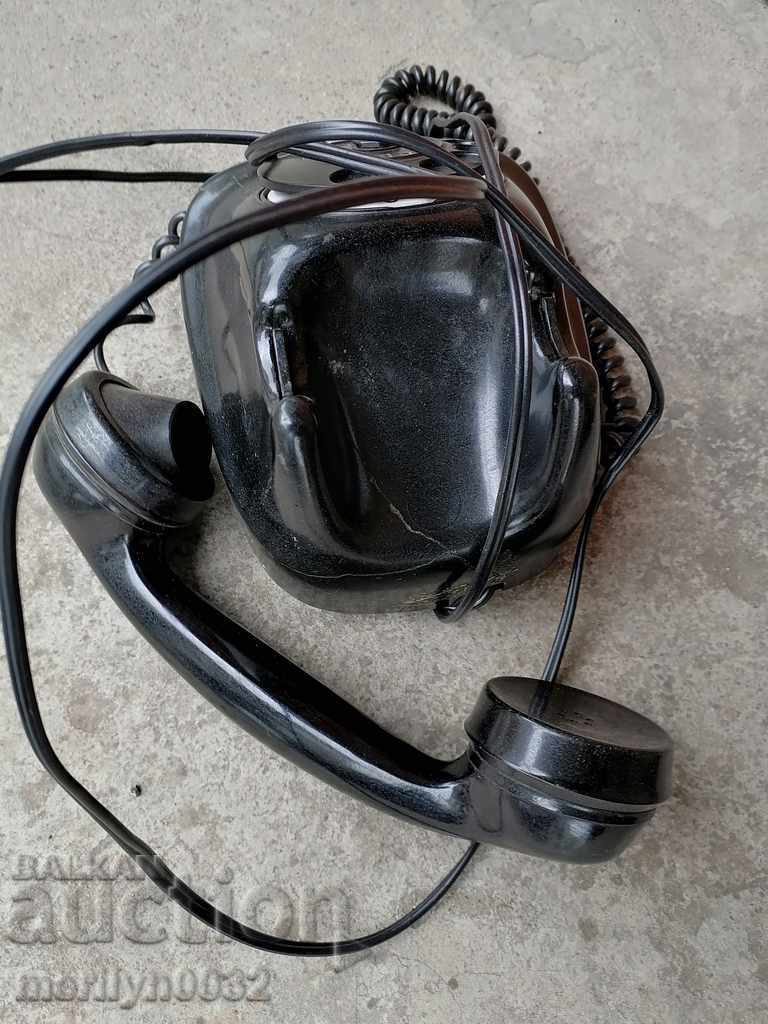 Delivery of Old telephone, telephone Delivery of Old telephone, telephone