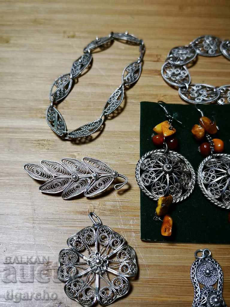 Delivery of Old silver jewelry Delivery of Old silver jewelry