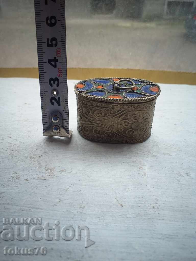 Old box with enamel box - 5 Old box with enamel box - 5