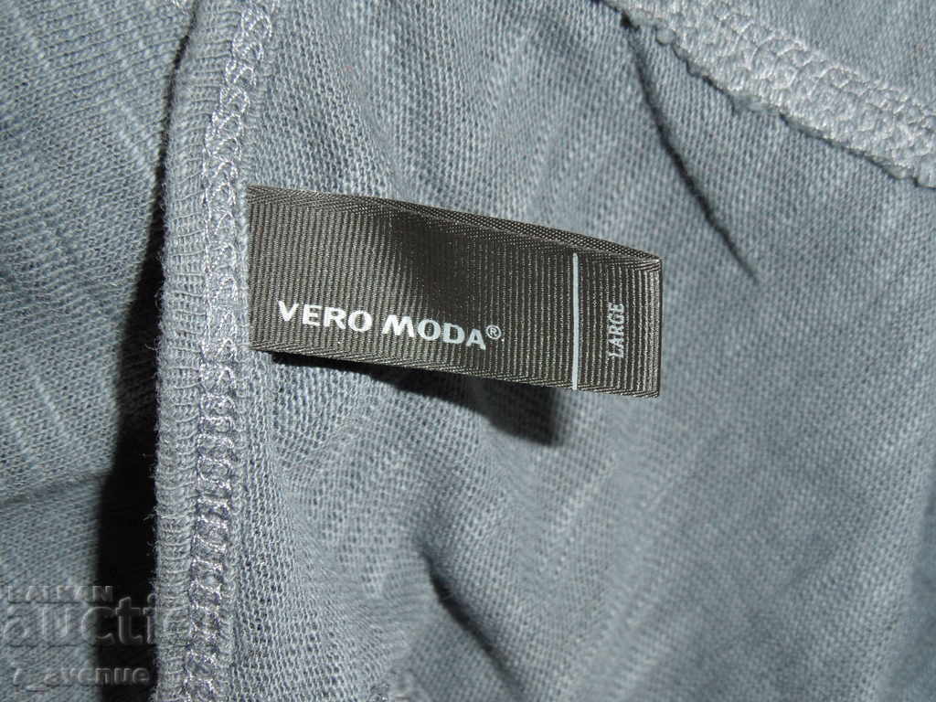 Auction BLOUSE, for ladies, nom 46 Auction BLOUSE, for ladies, nom 46