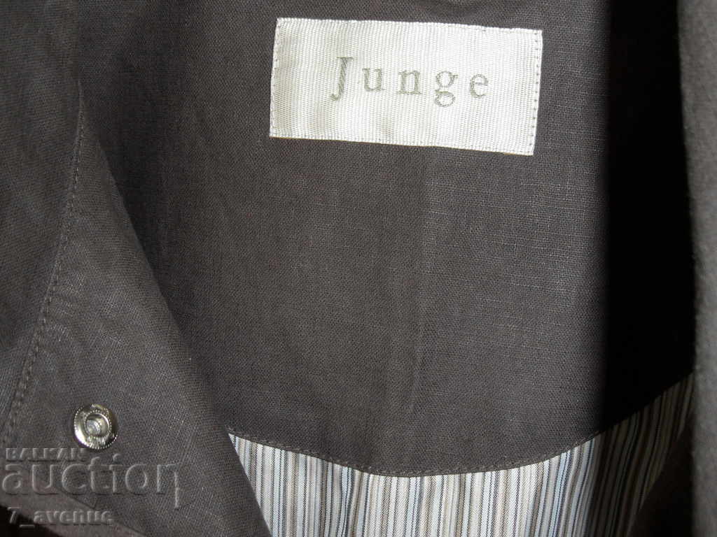 Delivery of COAT, for ladies, nom 46 Delivery of COAT, for ladies, nom 46