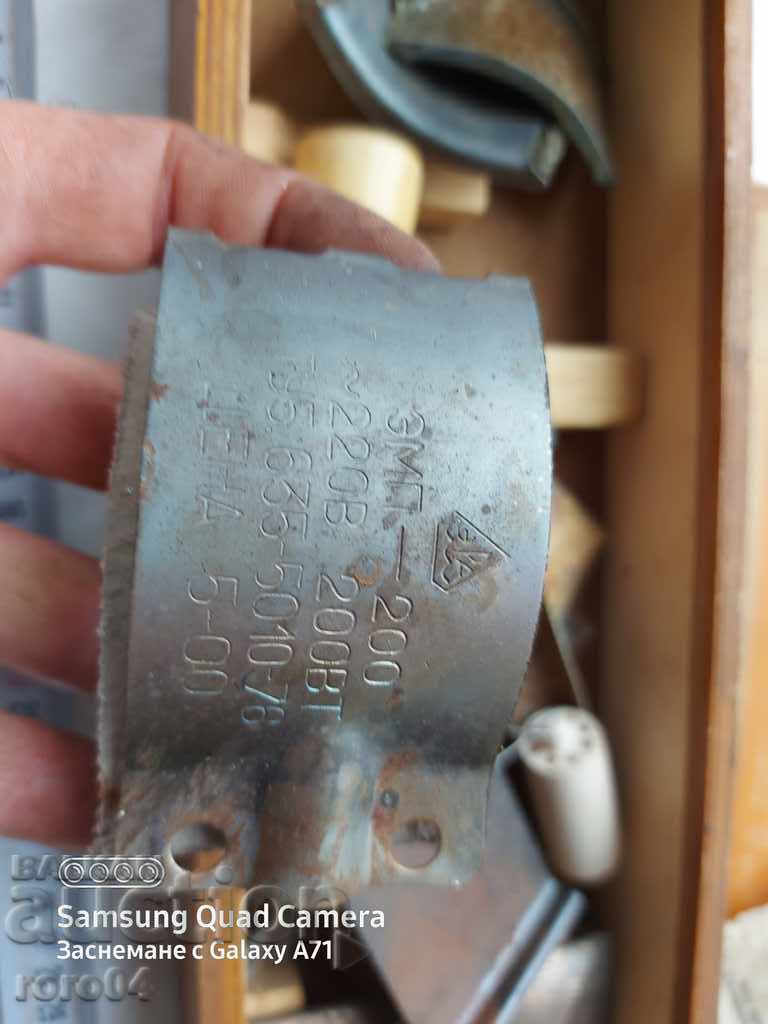 Auction SOLDERING MACHINE - USSR - FOR ASSEMBLY Auction SOLDERING MACHINE - USSR - FOR ASSEMBLY