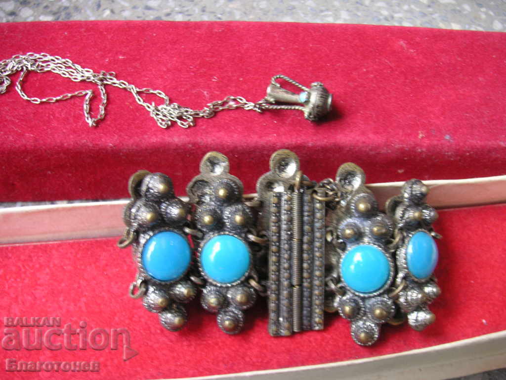 Bracelet jewelry with price 55.00 BGN | € 28.12 Bracelet jewelry with price 55.00 BGN | € 28.12