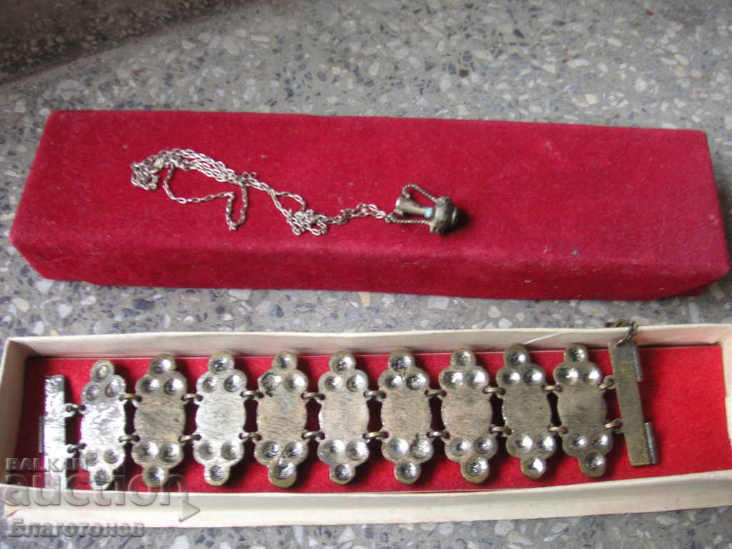 Auction Bracelet jewelry Auction Bracelet jewelry